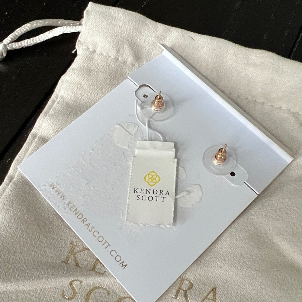 Kendra Scott Iridescent Stud Earrings - Picture 6 of 6